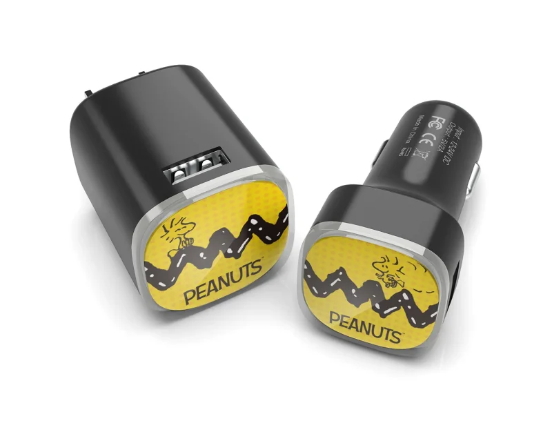 charlie brown wall car charger combo