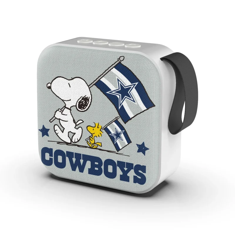 cowboys mini bluetooth speaker with peanuts design