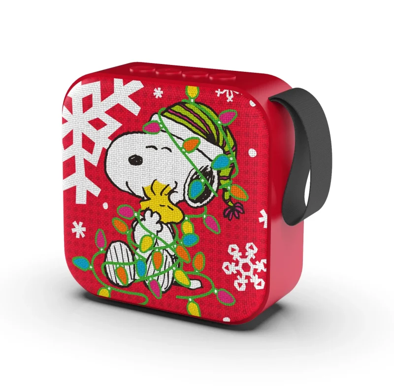 red christmas peanuts mini bluetooth speaker